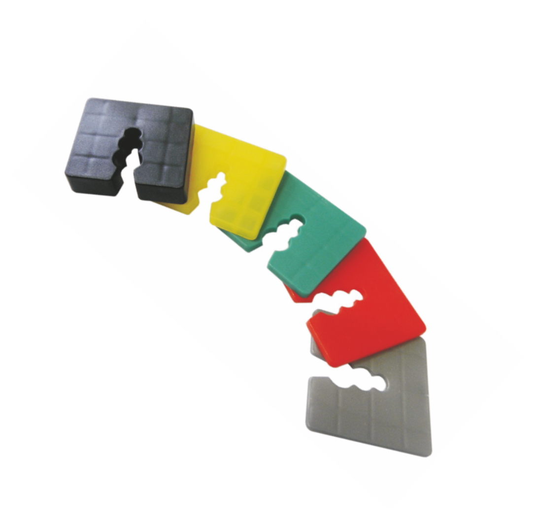 Podložka pod soklové profily PS 4 mm,  bal 50 ks